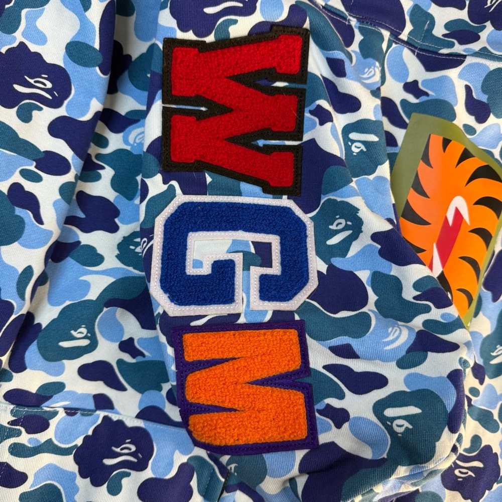 Bape Blue Camo Shark Zip Up Sweater - Picture 8 of 11